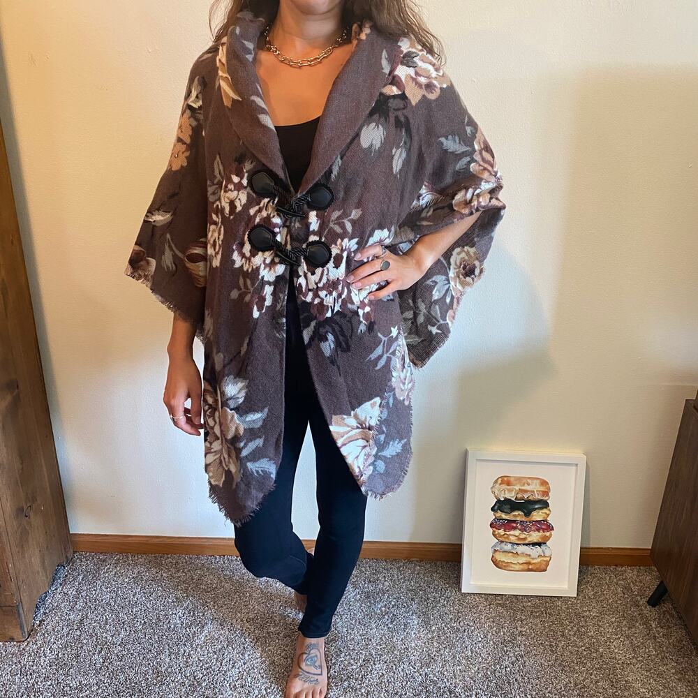 Mixit purple floral poncho